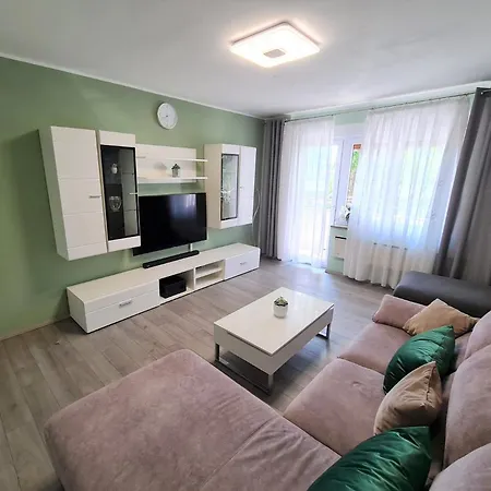 M & M Apartment